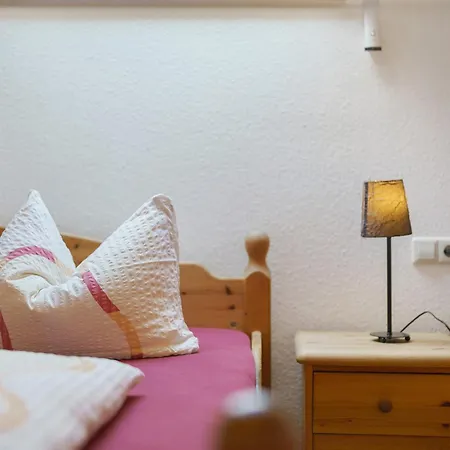 Weingut Landerer 아파트 *